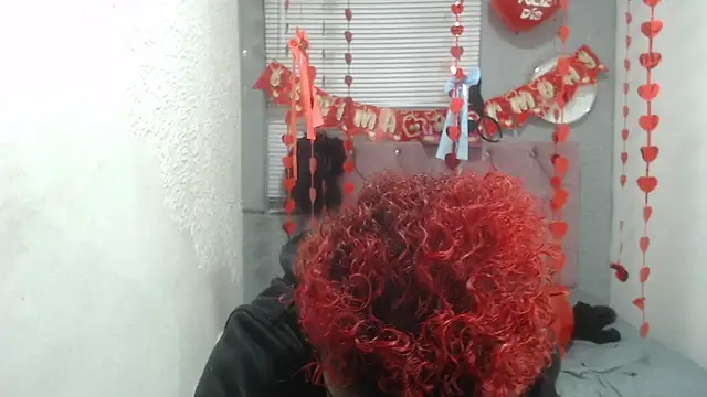 vainillaplaypussy online show from February 15, 1:05 pm