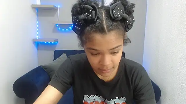 vainillaplaypussy online show from September 11, 12:27 pm