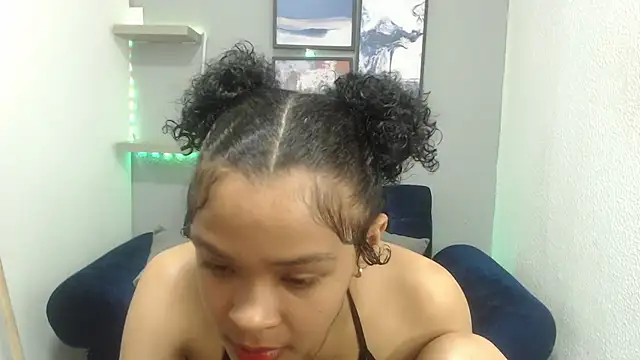 vainillaplaypussy online show from September 20, 12:55 am