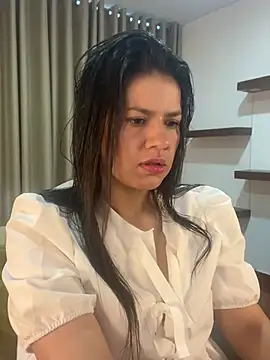 Alice Biel online show from December 26, 12:38 pm