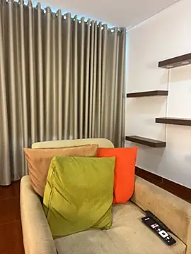 Alice Biel online show from January 31, 9:26 pm