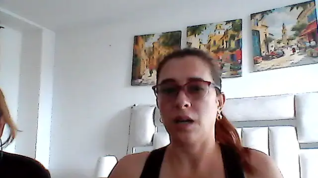 Snapshot of karlabarrera chatting on July 8, 8:46 pm karlabarrera online show from July 8, 8:46 pm