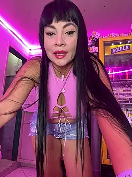 Hot beauty   online show from February 13, 3:13 am