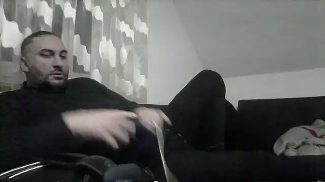 NewyorkDimi online show from February 19, 2:44 am