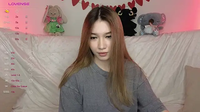 LuxuryGirl   online show from March 3, 12:05 pm