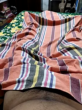 Hilkanna  online show from April 26, 6:49 pm