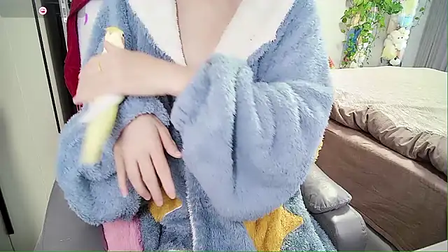 Xiaoyu-G online show from October 28, 12:58 am