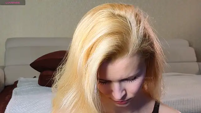 elsa limerence online show from February 10, 7:26 am