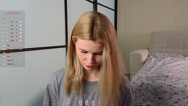 elsa limerence online show from March 17, 6:29 am