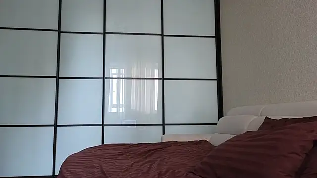 elsa limerence online show from October 31, 10:27 am