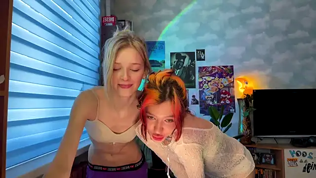 Evvie Summn1 online show from February 10, 7:04 am