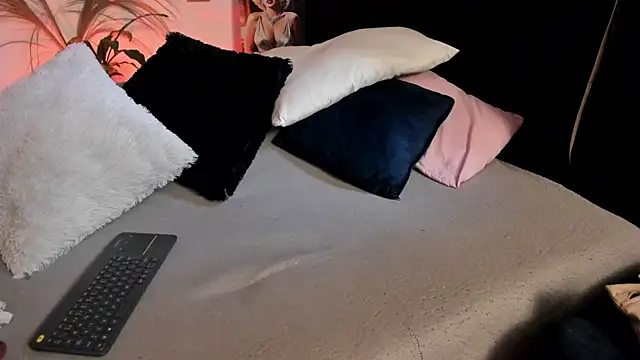 Serenity Day online show from October 6, 10:07 pm