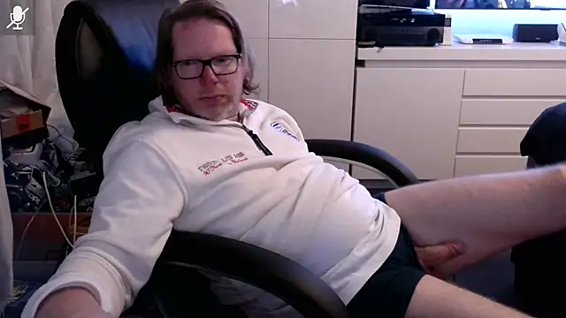 VSteph online show from September 25, 8:34 pm