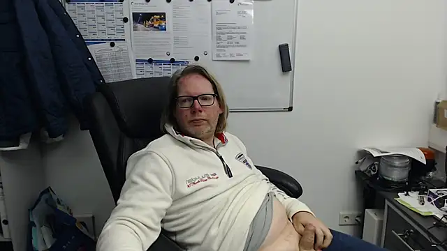 VSteph online show from December 15, 4:00 pm