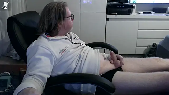 VSteph online show from February 4, 11:31 pm