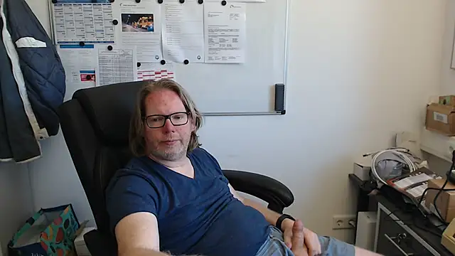 VSteph online show from June 15, 1:46 pm
