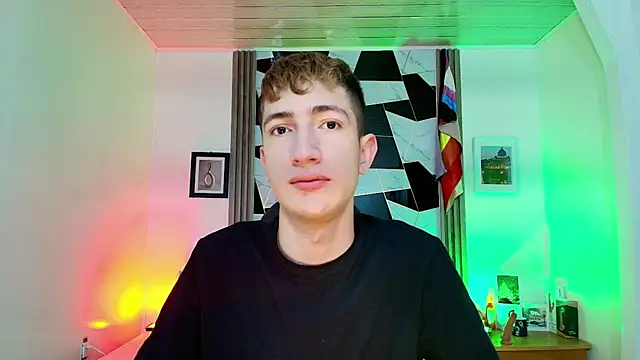 Erik Osorio online show from September 10, 4:07 pm