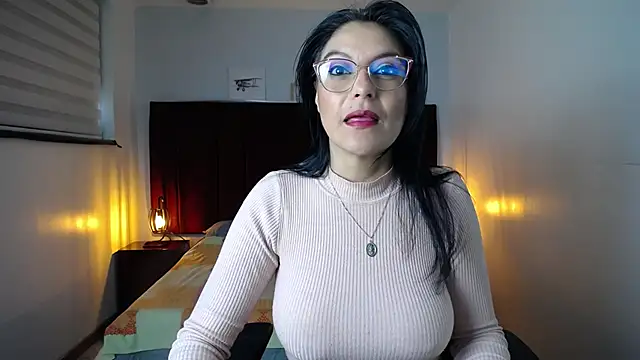 Zuzana21 online show from December 20, 12:38 pm