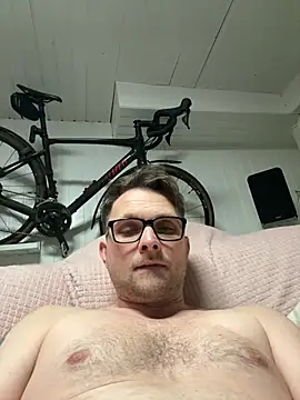 Snapshot of Perry_devot chatting on January 2, 9:07 pm Perry devot online show from January 2, 9:07 pm