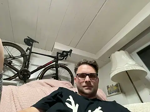 Snapshot of Perry_devot chatting on January 21, 9:57 pm Perry devot online show from January 21, 9:57 pm