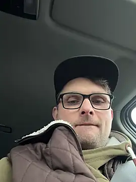 Snapshot of Perry_devot chatting on February 5, 3:42 pm Perry devot online show from February 5, 3:42 pm