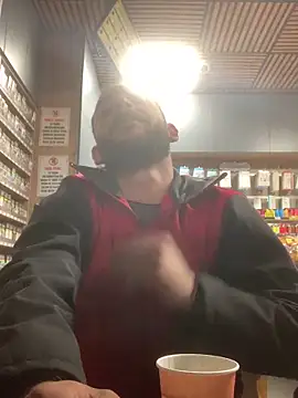 Snapshot of keynokall chatting on March 6, 1:02 am keynokall online show from March 6, 1:02 am