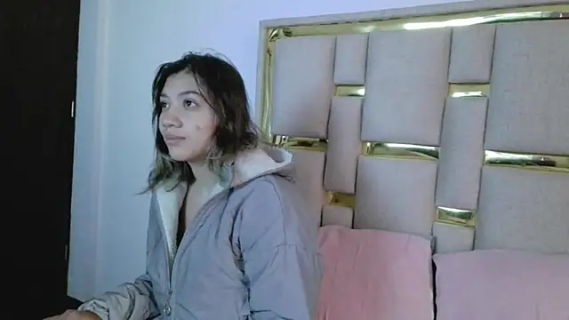 nina carther online show from November 22, 11:20 am