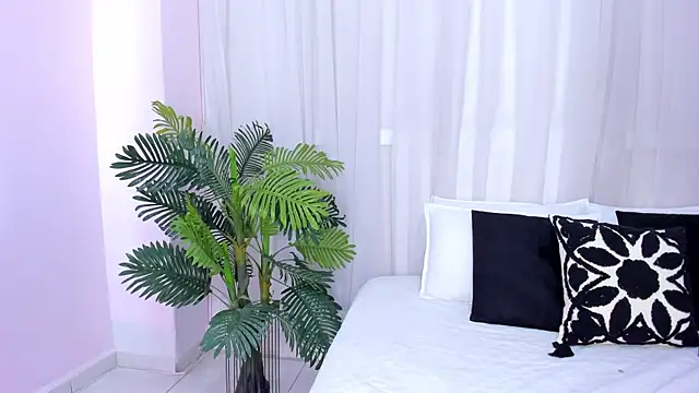 Jasmin evano29 online show from July 2, 5:52 pm