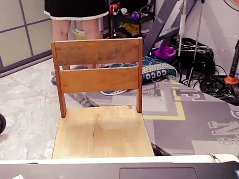 Asian girl19 online show from March 11, 2:56 pm