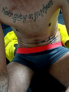 Snapshot of boysexy350 chatting on February 9, 11:31 pm boysexy350 online show from February 9, 11:31 pm