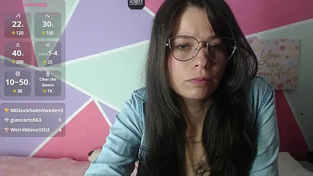 Snapshot of Mily_Miley chatting on February 26, 1:41 pm Mily Miley online show from February 26, 1:41 pm