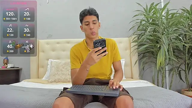 kieran derek online show from September 12, 3:06 am