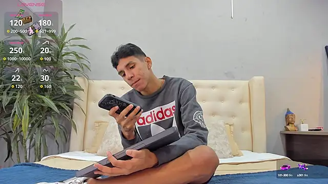 kieran derek online show from October 8, 3:26 am