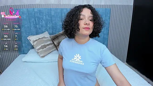 pretty sunlight  online show from March 11, 2:10 am