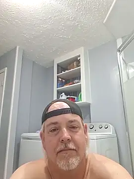 Snapshot of marc1812 chatting on January 7, 5:10 am marc1812 online show from January 7, 5:10 am