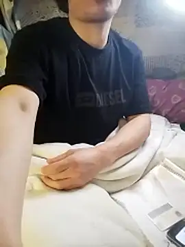 Snapshot of Joealex- chatting on March 5, 10:33 am Joealex- online show from March 5, 10:33 am