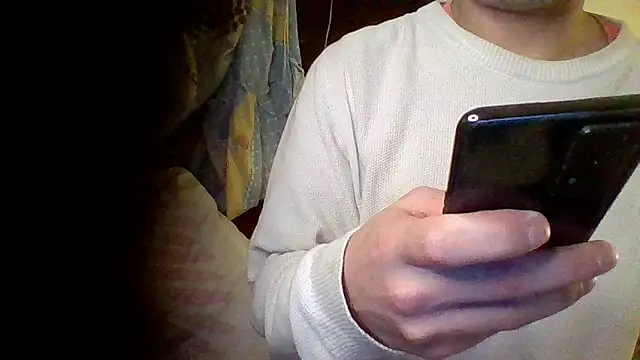 Snapshot of Joealex- chatting on March 9, 9:24 am Joealex- online show from March 9, 9:24 am