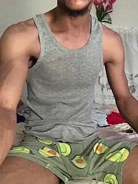 Snapshot of Johnras121 chatting on February 20, 4:09 am Johnras121 online show from February 20, 4:09 am