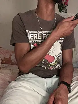 Snapshot of Johnras121 chatting on March 3, 11:54 pm Johnras121 online show from March 3, 11:54 pm