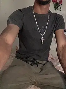 Snapshot of Johnras121 chatting on March 9, 10:47 pm Johnras121 online show from March 9, 10:47 pm