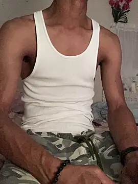 Snapshot of Johnras121 chatting on March 22, 3:10 am Johnras121 online show from March 22, 3:10 am