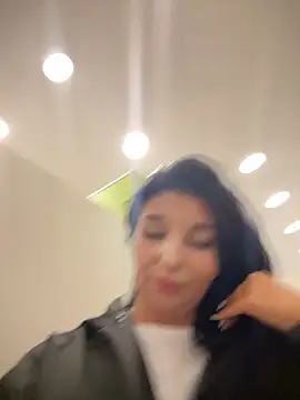 Tisha Busty online show from September 25, 1:04 pm