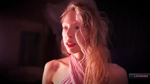 Snapshot of _Phantom_thread_ chatting on November 19, 1:11 pm Phantom thread online show from November 19, 1:11 pm