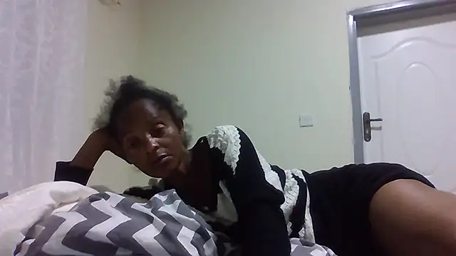 sweets 80 online show from January 14, 2:39 am