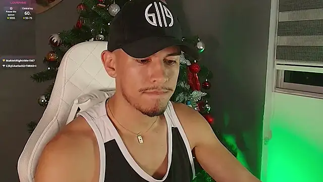 Aaronfox x online show from December 7, 2:53 am