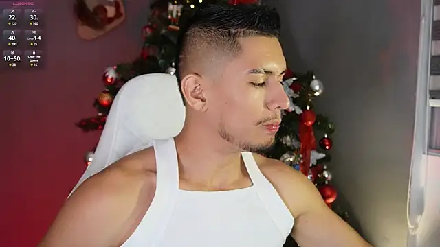 Aaronfox x online show from December 11, 6:25 am