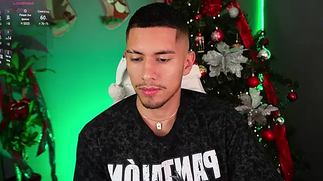 Aaronfox x online show from December 21, 1:15 am