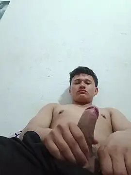 higuia online show from April 9, 1:05 am