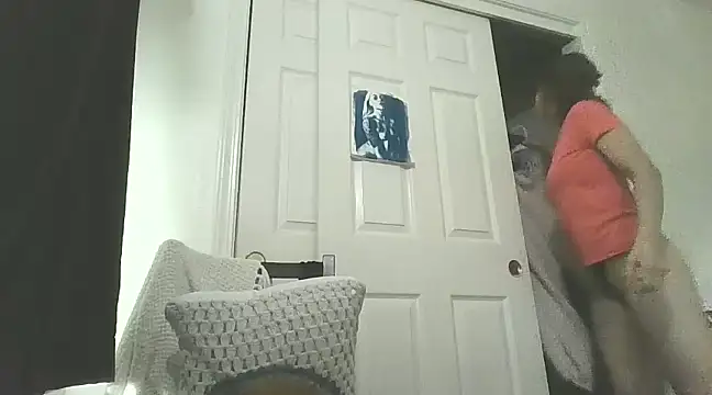 Snapshot of PompasPurpleriver chatting on December 20, 11:05 pm PompasPurpleriver online show from December 20, 11:05 pm