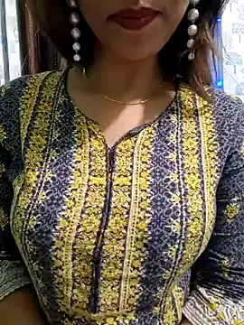MIss-Naina online show from January 5, 10:43 am